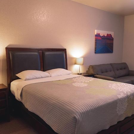 קילין Premium Inn And Suites מראה חיצוני תמונה